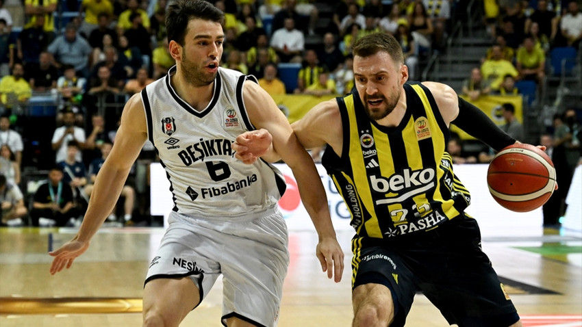 Alimpijevic diskalifiye edildi: Beşiktaş Fibabanka'yı farklı yenen Fenerbahçe Beko, final serisinde 1-0 öne geçti