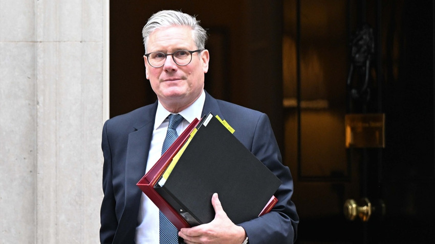 İngiltere Başbakanı Starmer: Trump'ın söylediklerinde çatışmaya müdahil olacaklarına dair ima yok