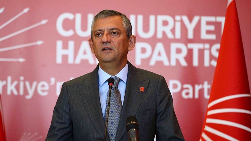 Özel'den 'Fatih Altaylı'ya gözaltı' tepkisi: Saraydaki danışman hedef gösteriyor, seyyar giyotin harekete geçiyor