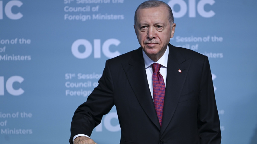 Erdoğan, İİT zirvesinde konuştu: İstanbul'un kaderi Tahran'dan ayrı değil