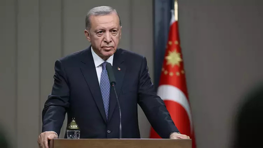 Erdoğan'ın hedefinde Özel vardı: Milyonların gördüğü hakareti göremiyorsan sorunu kendinde ara
