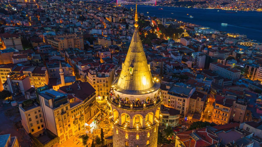 The Telegraph’tan İstanbul geceleri rehberi: Şehrin en iyi barları listelendi