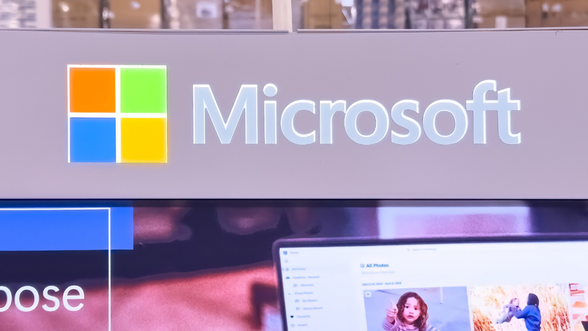 Windows artık 'mavi ekran' vermeyecek: Siyah ölüm ekranı geliyor