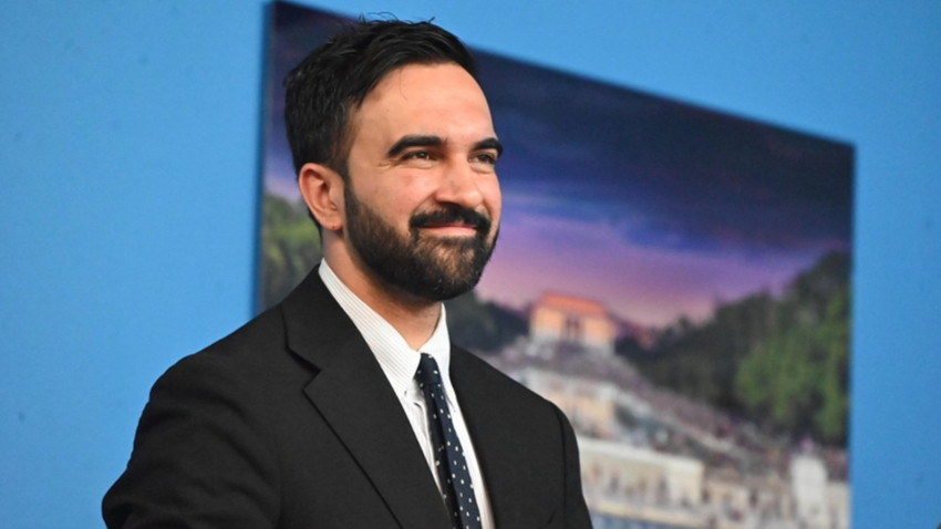 Kazandıran posterin sırrı: Aman çok siyasi görünmesin