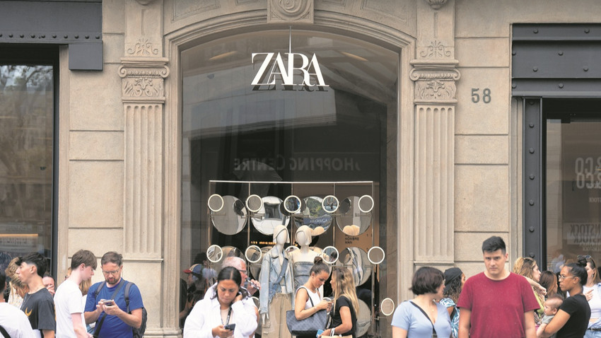Barcelona’daki bir Zara mağazası. (Fotoğraf: Getty Images)