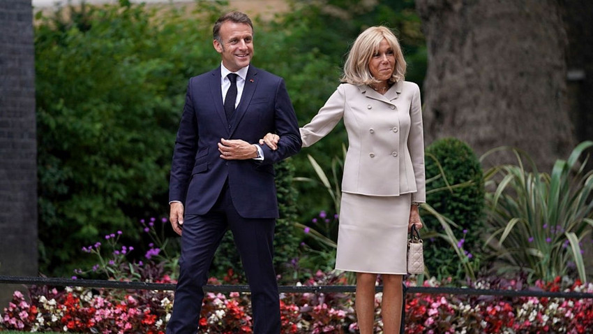 First Lady Macron hakkındaki 'cinsiyet' dedikodularını en üst mahkemeye taşıdı