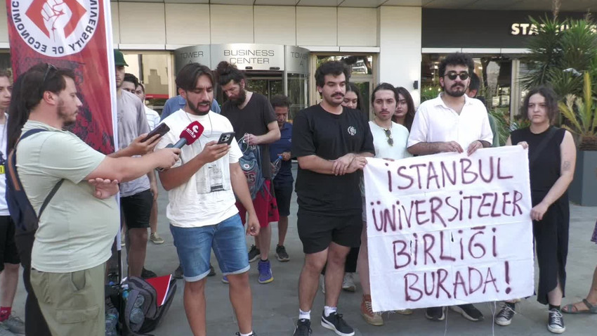 İzmir’de üniversite öğrencilerinden Akbelen protestosu: Ormanlar sermayeye değil, halka aittir