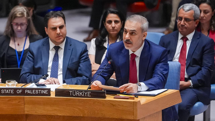 Bakan Fidan: İsrail savaş makinesini durdurun, acilen sürekli ateşkesi sağlayın