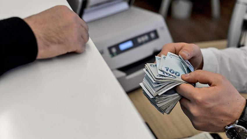 Yargıtay kararı Resmi Gazete’de: Tüketici kredisi nedeniyle bankalar emekli maaşına bloke koyabilecek