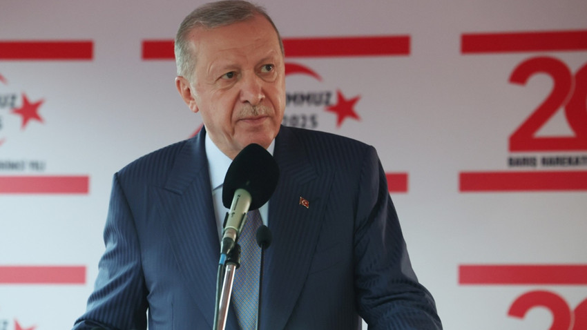 Cumhurbaşkanı Erdoğan'dan KKTC'de konuştu: İki devletli çözüm vizyonuna olan desteğimiz tam