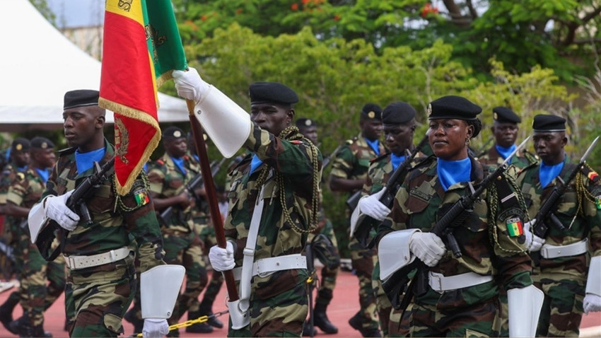 Fransa’nın Senegal’deki 65 yıllık varlığı sona erdi