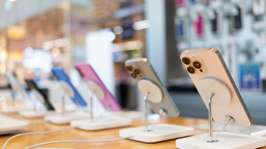 Tarifeler ve enflasyon Apple'ı köşeye sıkıştırdı: iPhone 17 Pro 8 yıllık fiyat geleneğini bozabilir