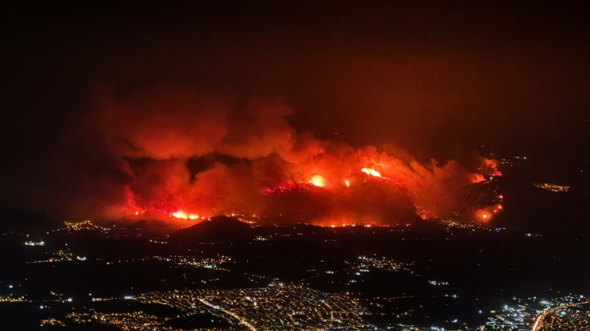 Bakan Tunç: Orman yangınlarıyla ilgili 21 kişi tutuklandı