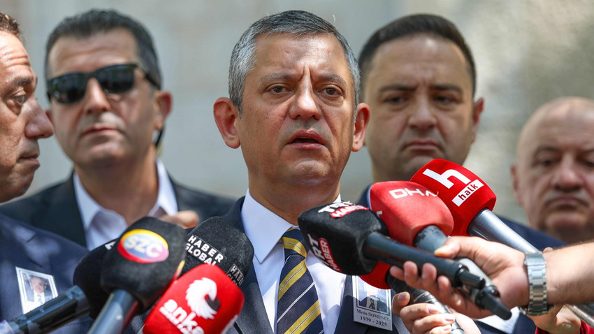 Özgür Özel'den 'nitelikli çoğunluk' şartı: Bununla ilgili karar alındığında CHP komisyonda yer alır