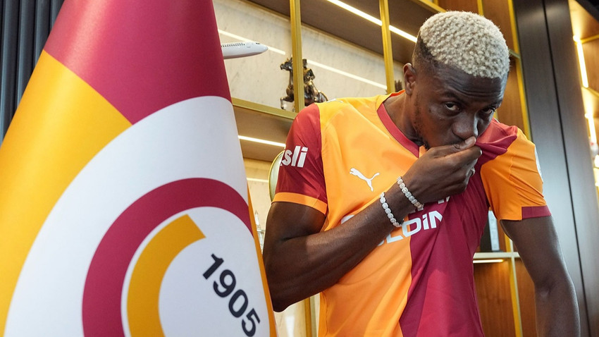 Avrupa'da 5 büyük lig dışında ilk: Victor Osimhen, Türk futbol tarihinin en pahalı transferi oldu