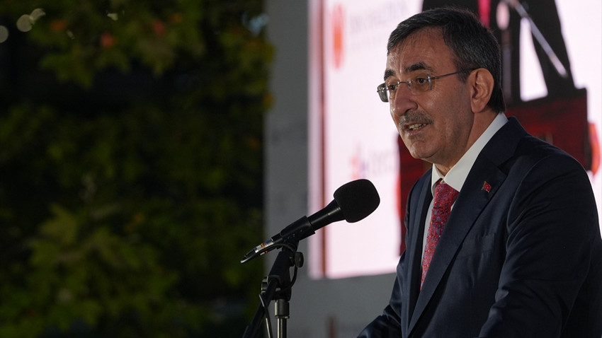 Cumhurbaşkanı Yardımcısı Yılmaz: Türkiye orman yangınlarıyla mücadelede dünyanın sayılı ülkeleri arasında