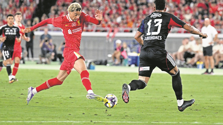 Liverpool’un yeni transferi Hugo Ekitike 30 Temmuz’da Japonya’nın Kanagawa eyaletindeki Yokohama Nissan Stadyumu’nda oynanan Yokohama F. Marinos maçında. (Fotoğraf: Getty Images)