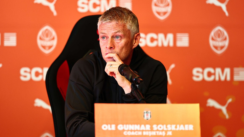 Solskjaer'den istifa sorusuna yanıt: Görevime devam ediyorum, takımın zamana ihtiyacı var