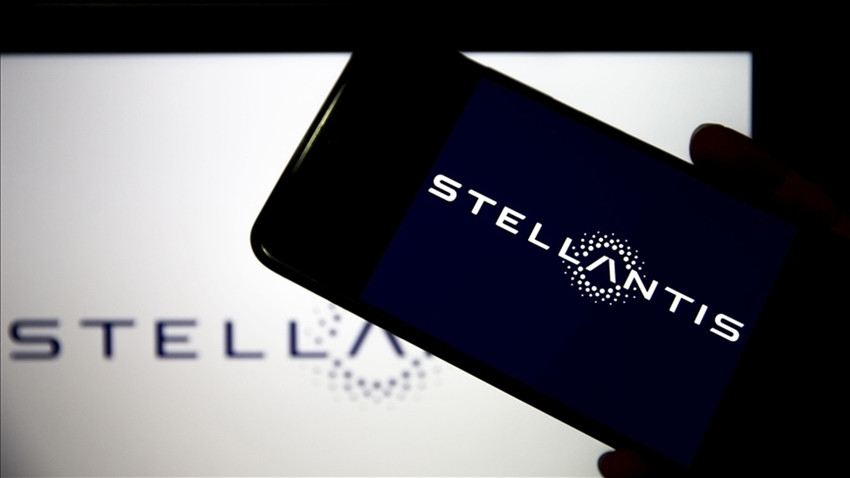 Stellantis yılın ilk yarısında 74,3 milyar euro net gelir elde etti