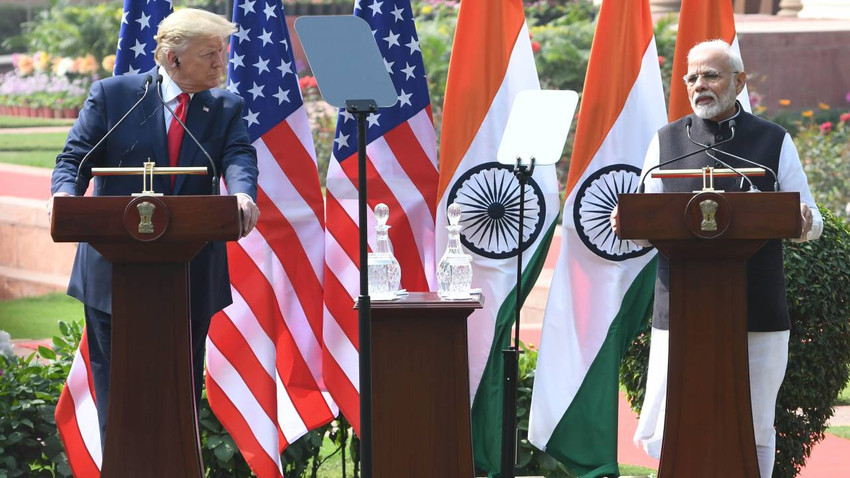 Trump'tan Hindistan'a 'Rus petrolü' tarifesi: Yüzde 25 ek vergi uygulanacak