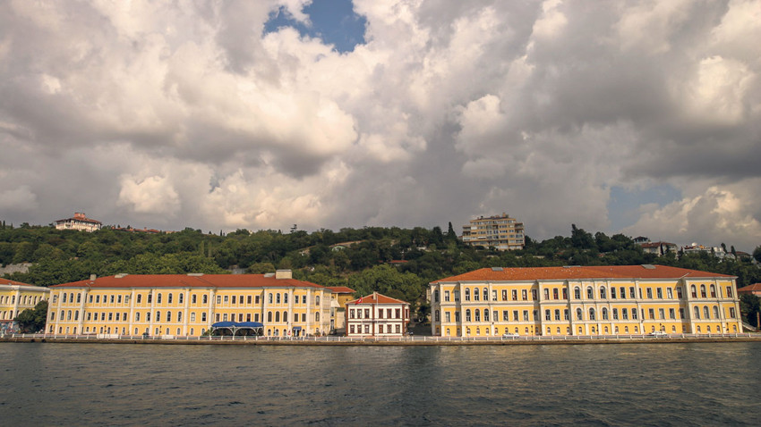Şampiyonlar devlet liselerini seçti özelde Almanlara rağbet arttı