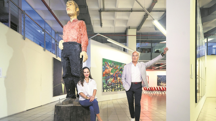 Ayda Elgiz Güreli ve Can Elgiz. Aile, sanat koleksiyonunu büyüttükten sonra kâr amacı gütmeyen Elgiz Müzesi’ni kurmuştu.