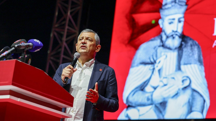 Özgür Özel: 'İktidarla aynı komisyonda ne işiniz var?' diyorlar, en yapıcı katkıları sunmak için oradayız