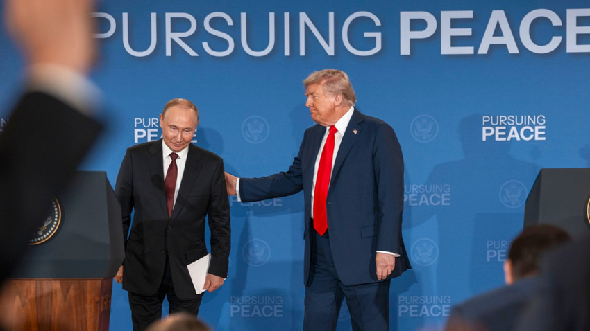 Trump elinden tuttu, dünyadan izole olan Putin'in yıldızı yeniden parladı