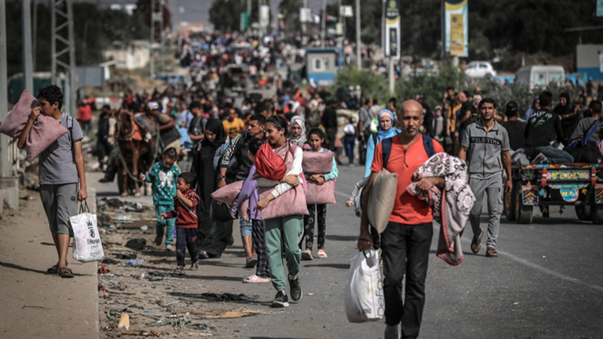 Gazze'de yerinden edilenlerin sayısı 800 bine dayandı