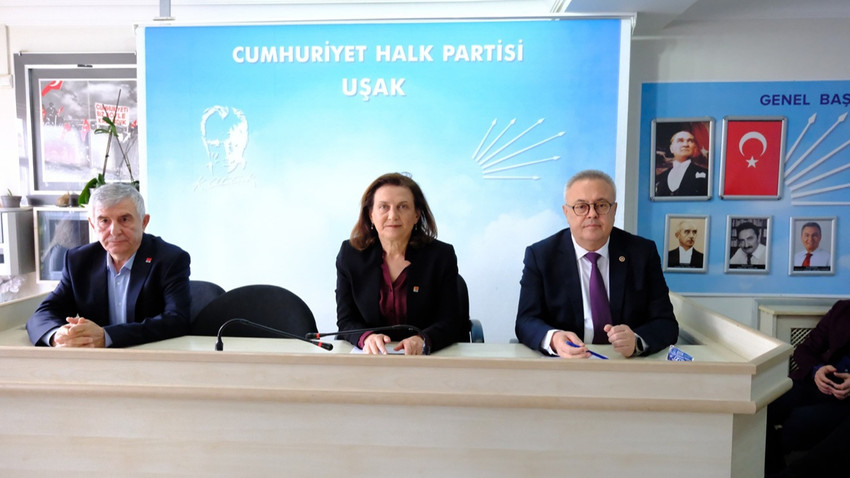 CHP Uşak il ve merkez ilçe yönetimleri istifa etti