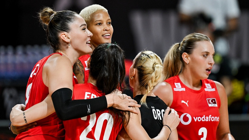 Filenin Sultanları İspanya'yı 3-0 mağlup etti