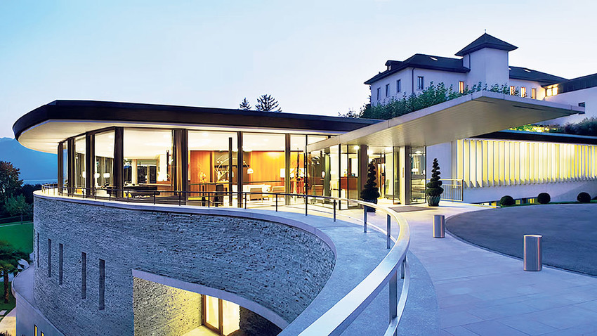 İsviçre’deki Clinique La Prairie’de longevity paketi fiyatları 10 bin dolardan başlıyor.