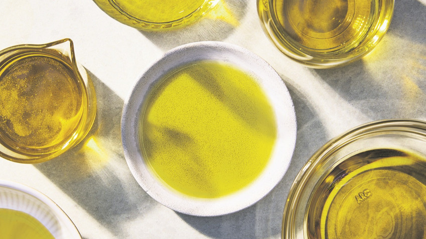 Türkiye yılda 210 bin ton üretimle İtalya ve İspanya'nın ardından dünyanın en büyük üçüncü zeytinyağı üreticisi. İtalya 766 bin tonla birinci.