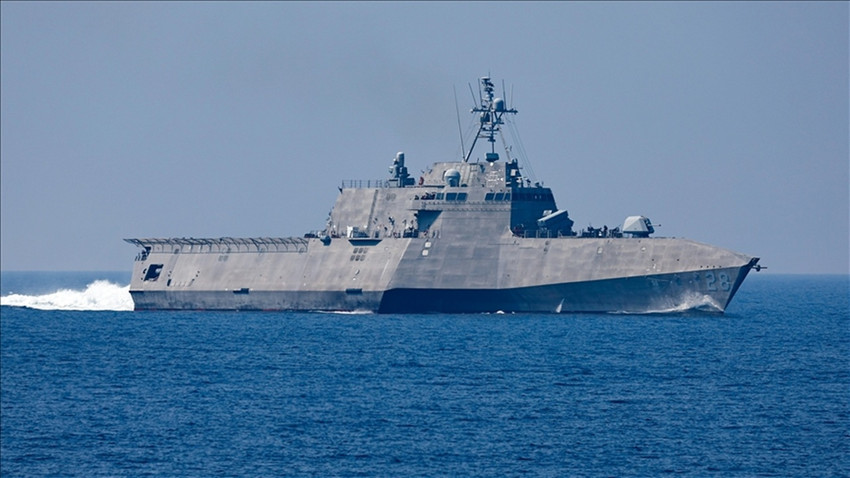 ABD-Venezuela gerilimi tırmanıyor: Bir denizaltı ile yedi savaş gemisi Karayiplere hareket etti