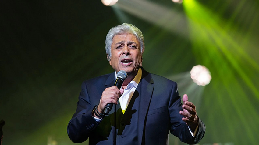 İstanbul Valiliği, Enrico Macias konserini iptal etti