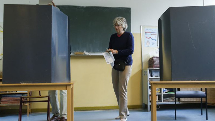 Almanya’nın Kuzey Ren-Vestfalya eyaletindeki yerel seçimlerde sağcı AfD'nin yükselişi dikkat çekti