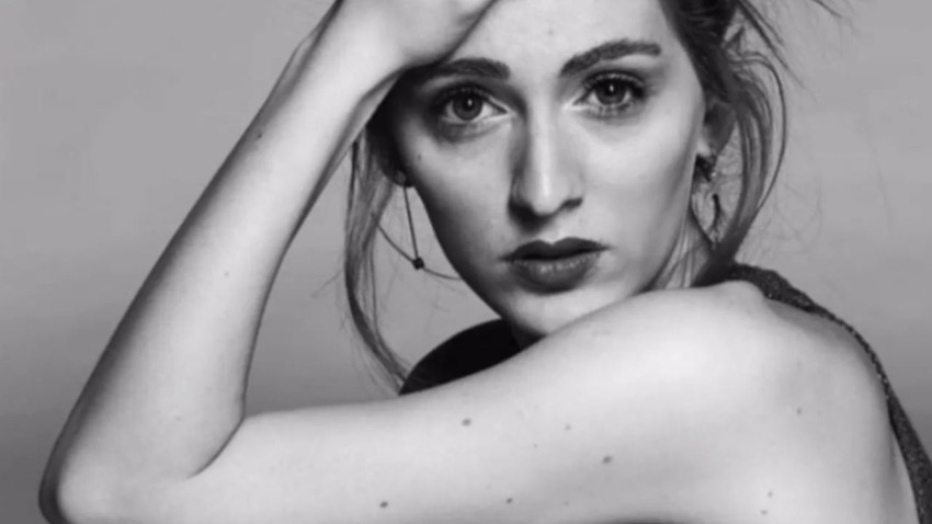 Kızılcık Şerbeti'nin senaristi Merve Göntem yurt dışı çıkış yasağı ile serbest