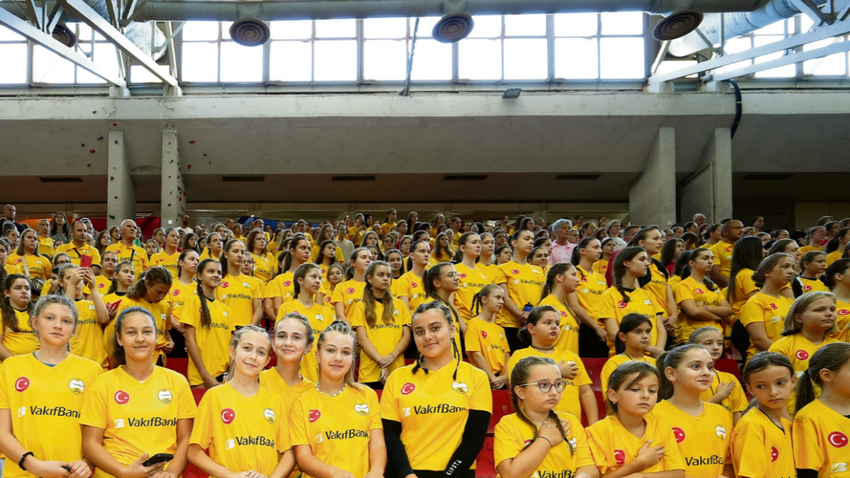 VakıfBank Bosna’ya altyapı üssü