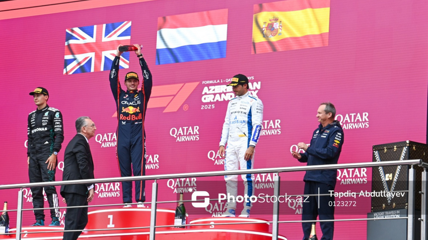 Azerbaycan Grand Prix'sinde kazanan Verstappen: Sainz, Williams ile ilk kez podyumda
