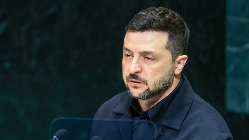 Zelenski: Kremlin, Kiev'de elektrik kesilirse Moskova'da da kesileceğini bilmeli