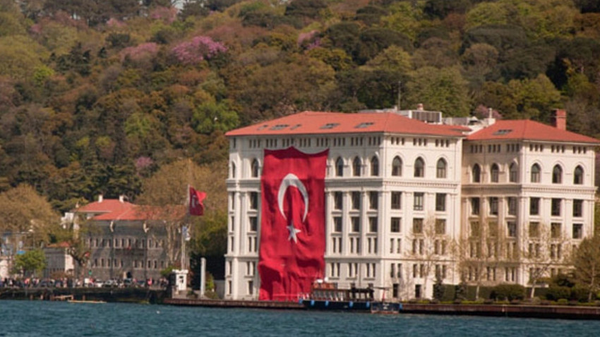 Ciner Holding'e el konuldu: Turgay Ciner için tutuklamaya yönelik yakalama kararı