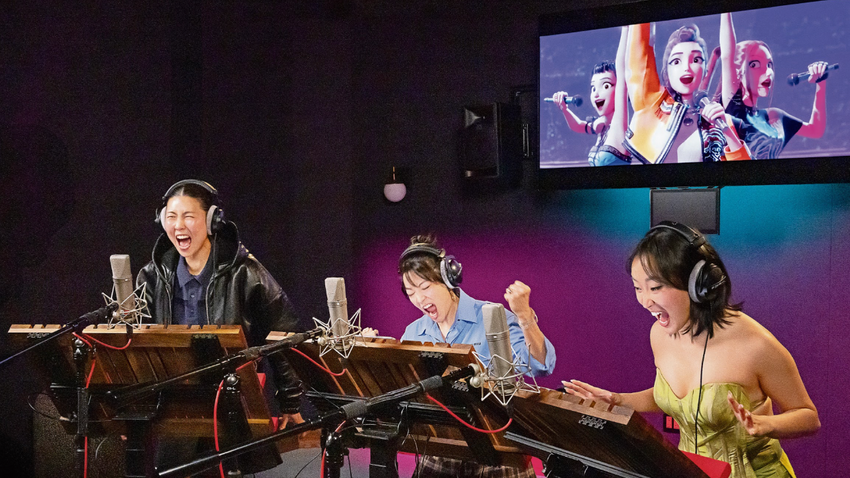 Netflix’teki KPop: Demon Hunters dizisinin seslendirmesi yapılırken...