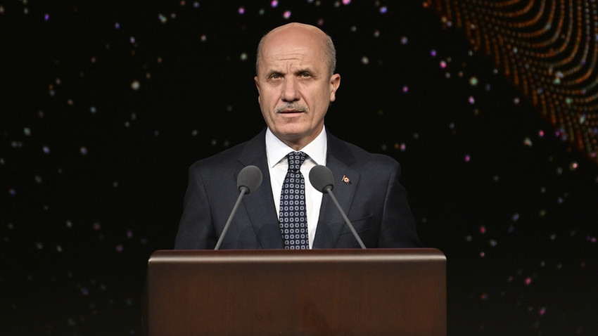 YÖK Başkanı Özvar: İş yerinde uygulamalı eğitim modeli yaygınlaşacak