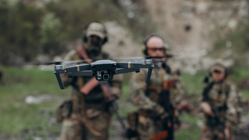 Yapay zekalı ölümcül dronlar savaşın seyrini değiştirebilir: Sinyal olmadan çalışıyor, kendi başına hedefi bulup yok ediyor