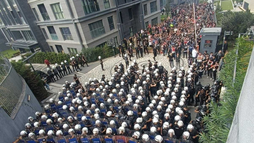 CHP İstanbul'a 'kayyım ve abluka' paylaşımlarına dava
