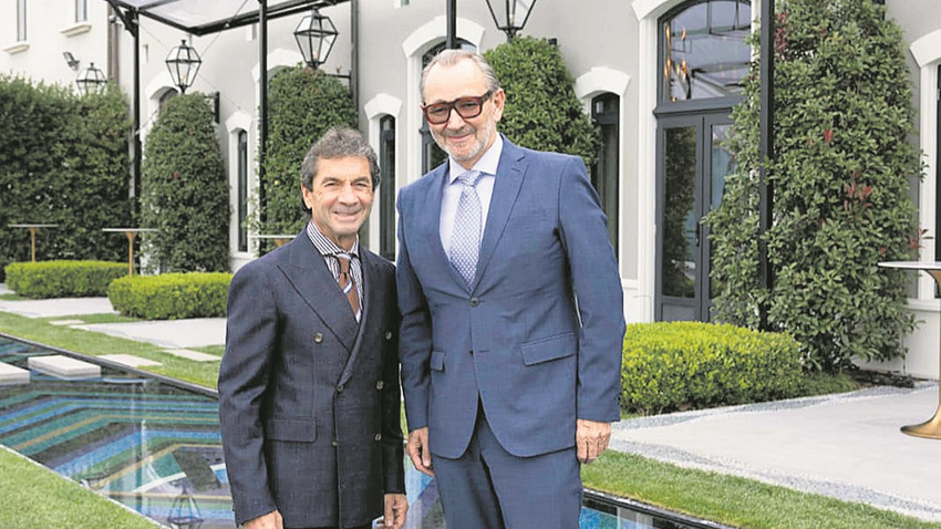 Etkinliğin ev sahipleri Vakıf Başkanı Raymond Loretan ve Vakko Yönetim Kurulu Başkanı Cem Hakko (solda).