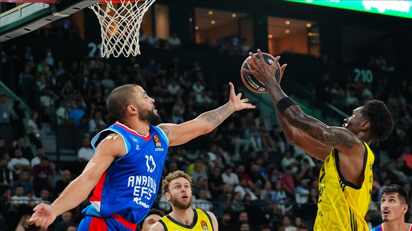 Fenerbahçe Beko ve Anadolu Efes, EuroLeague yönetimini yalanladı: İsrail takımlarıyla ilgili toplantıda oylama yapılmadı