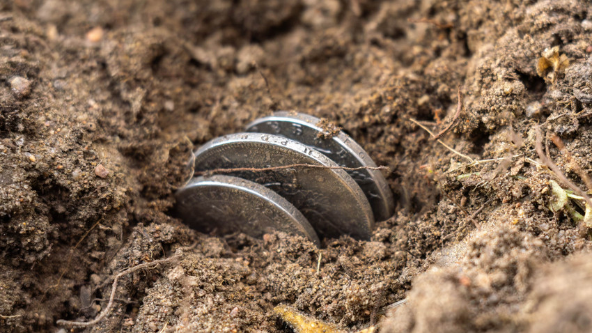 'Tarlanızda define var' diye dolandırmışlar: Define çetesine yönelik operasyonunda 15 kişi tutuklandı