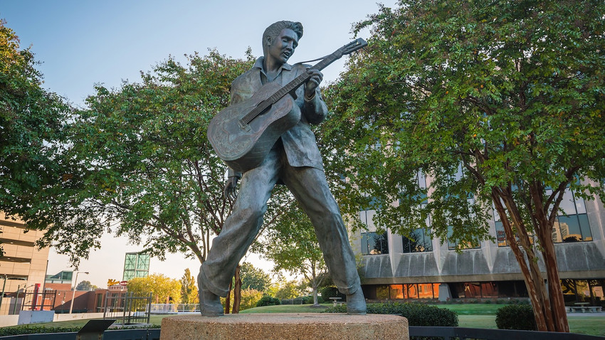 Forbes listesi: 2025'in en çok kazanan ölü ünlüleri belli oldu