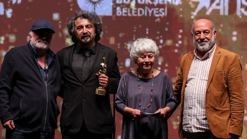 Altın Portakal’ın galibi 'Tavşan İmparatorluğu' oldu